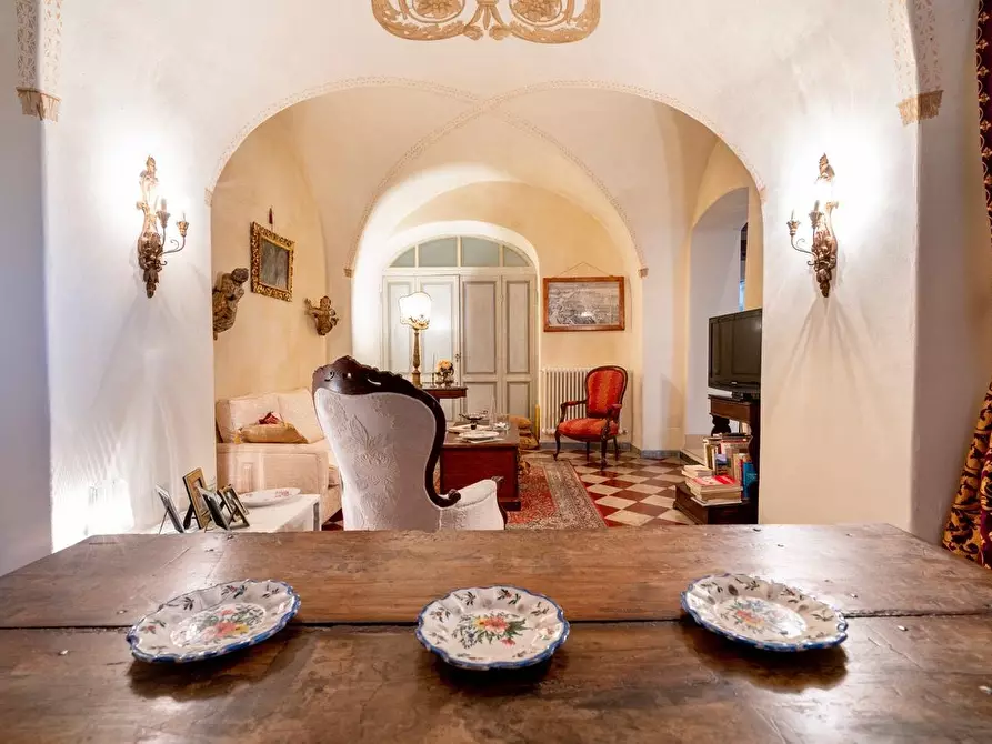 Immagine 8 di Appartamento in vendita  a Massa