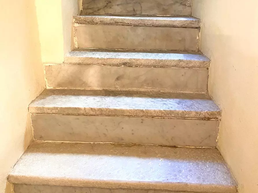 Immagine 25 di Appartamento in vendita  a Massa