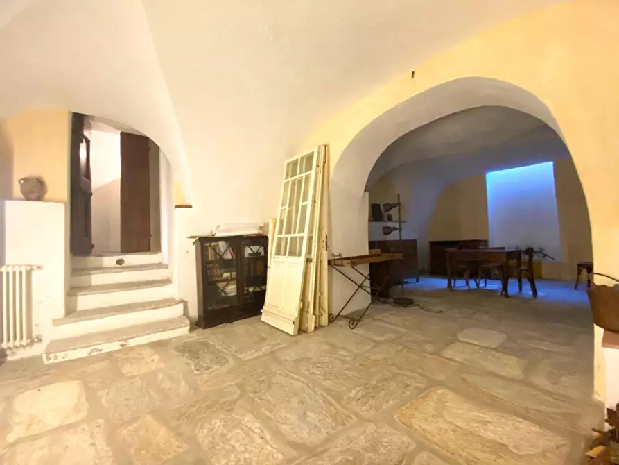 Immagine 21 di Appartamento in vendita  a Massa