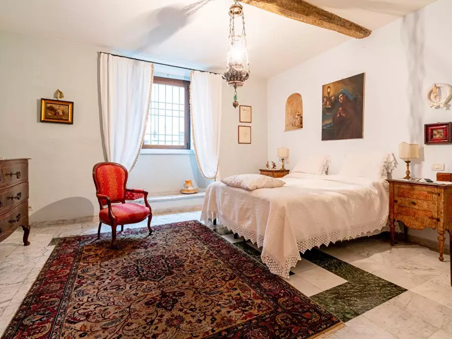 Immagine 12 di Appartamento in vendita  a Massa