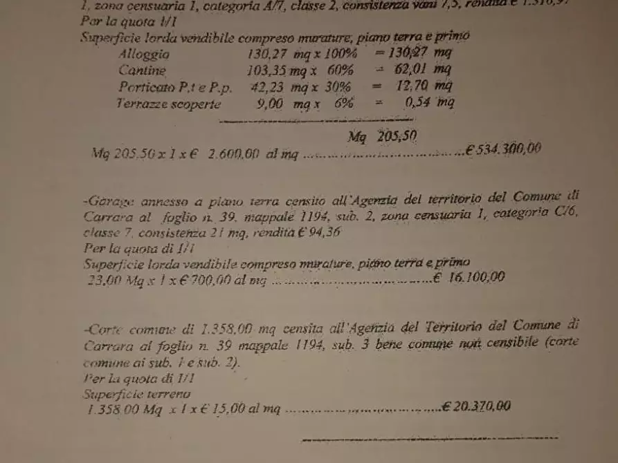 Immagine 13 di Casa indipendente in vendita  a Carrara