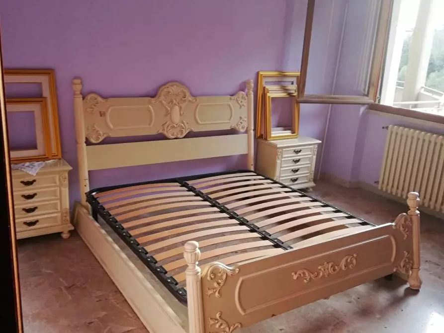 Immagine 15 di Casa indipendente in vendita  a Carrara