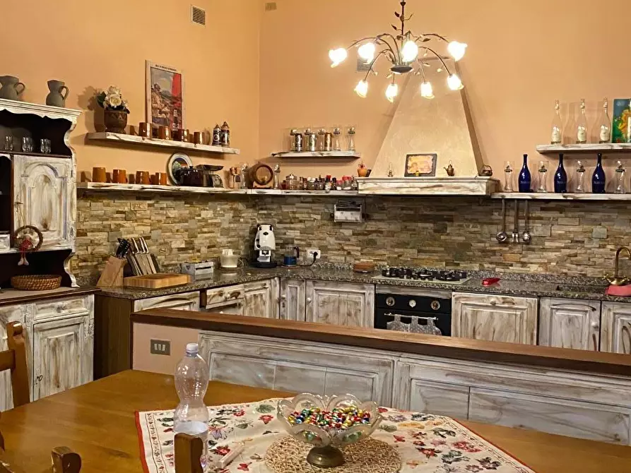 Immagine 17 di Appartamento in vendita  a Vinci