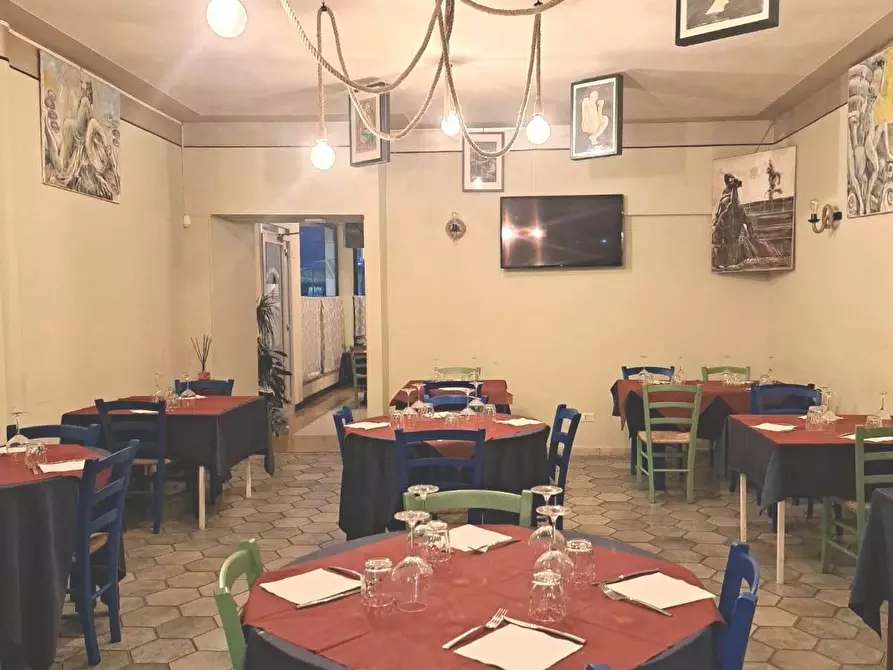 Immagine 3 di Bar / Ristorante in affitto  a Bientina