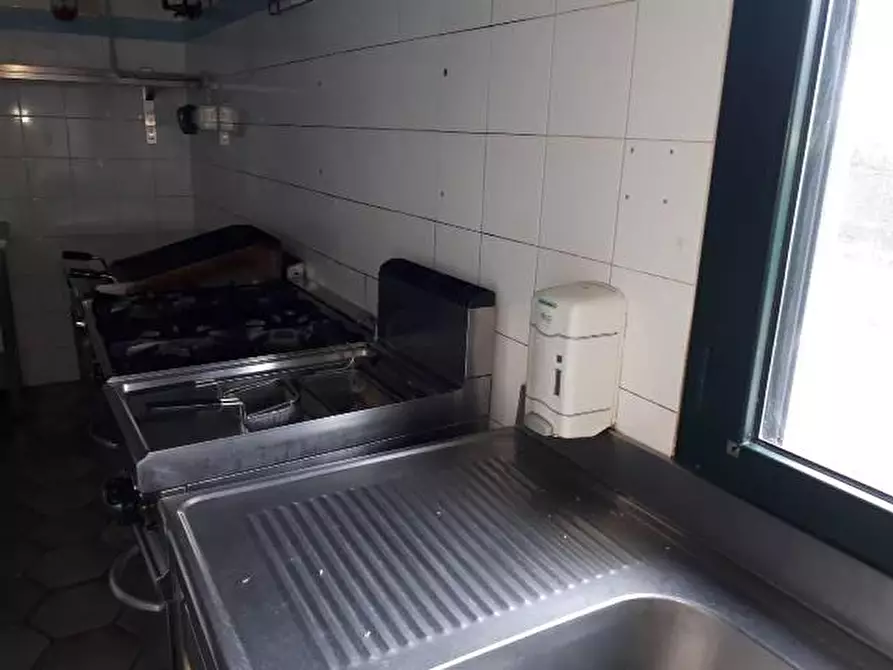 Immagine 13 di Bar / Ristorante in affitto  a Bientina