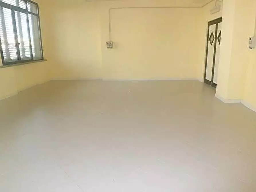 Immagine 16 di Loft/Open space in vendita  a Pisa