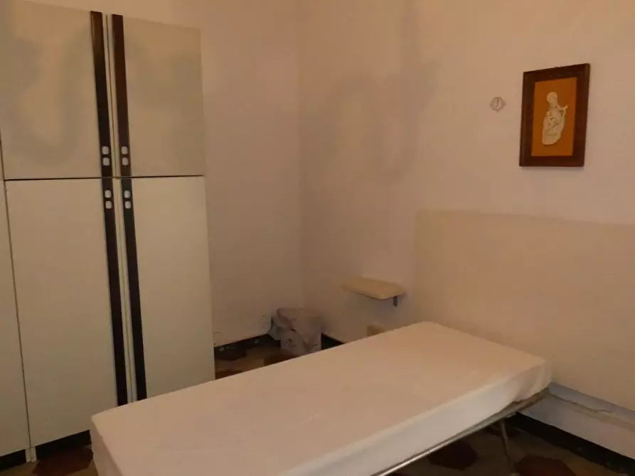 Immagine 48 di Casa bifamiliare in vendita  a Rosignano Marittimo