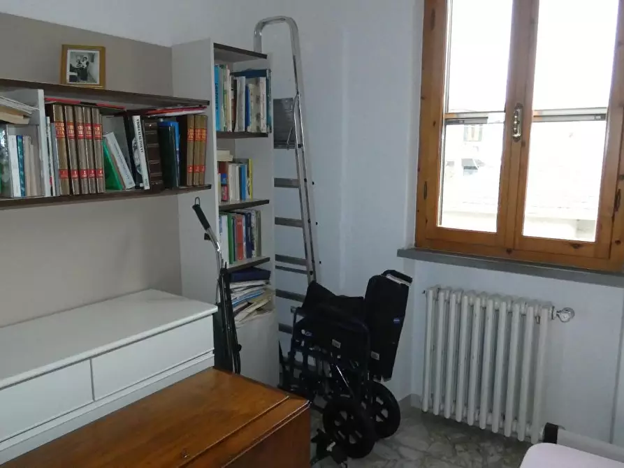 Immagine 19 di Casa bifamiliare in vendita  a Rosignano Marittimo