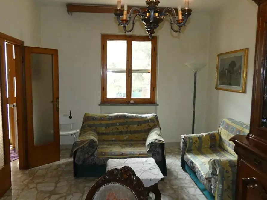 Immagine 9 di Casa bifamiliare in vendita  a Rosignano Marittimo