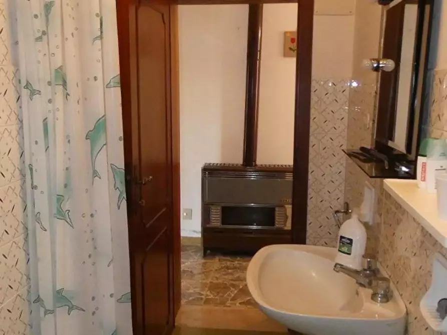 Immagine 46 di Casa bifamiliare in vendita  a Rosignano Marittimo