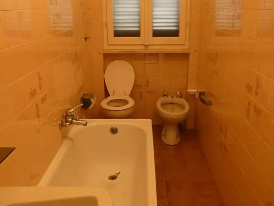 Immagine 51 di Casa bifamiliare in vendita  a Rosignano Marittimo