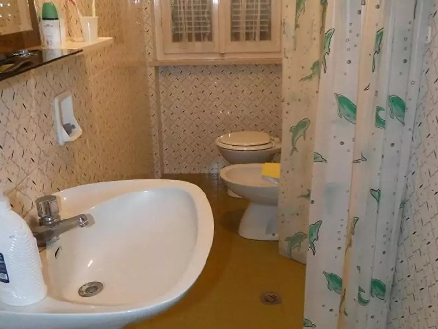 Immagine 45 di Casa bifamiliare in vendita  a Rosignano Marittimo