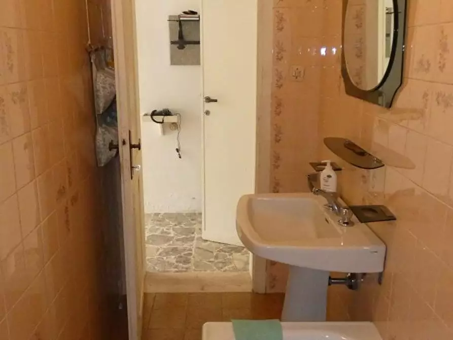 Immagine 52 di Casa bifamiliare in vendita  a Rosignano Marittimo