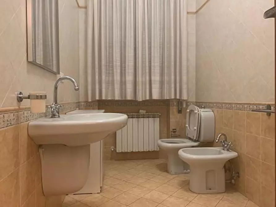 Immagine 7 di Appartamento in affitto  a Camaiore