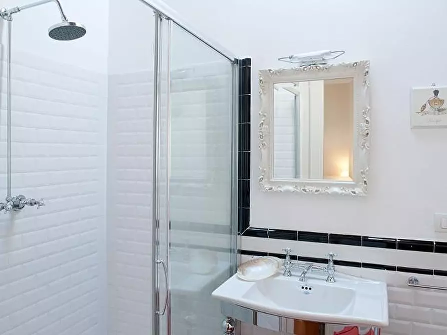 Immagine 15 di Villa in affitto  a Forte Dei Marmi