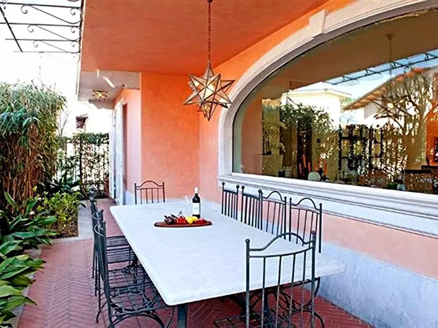 Immagine 20 di Villa in affitto  a Forte Dei Marmi