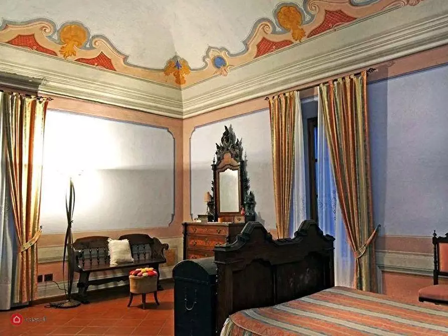 Immagine 27 di Casa colonica in vendita  a Villafranca In Lunigiana