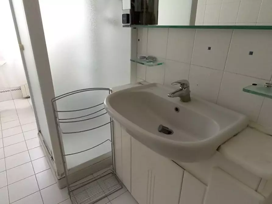 Immagine 10 di Appartamento in vendita  a Castelfiorentino