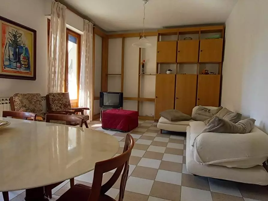 Immagine 2 di Appartamento in vendita  a Castelfiorentino