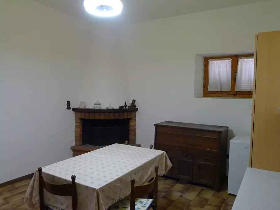 Immagine 27 di Casa colonica in vendita  a Scansano