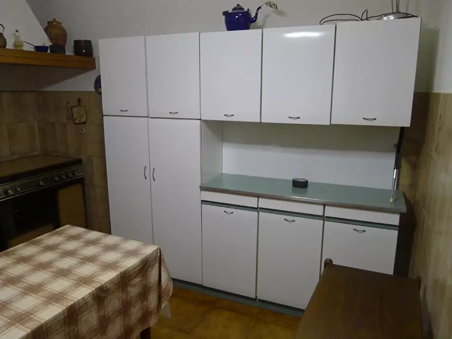 Immagine 12 di Casa colonica in vendita  a Scansano