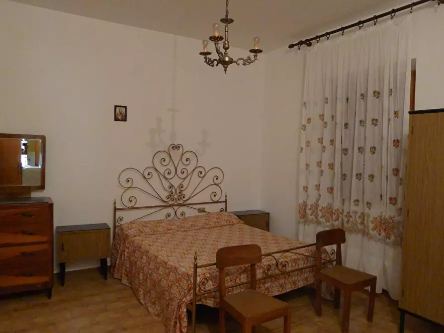 Immagine 29 di Casa colonica in vendita  a Scansano