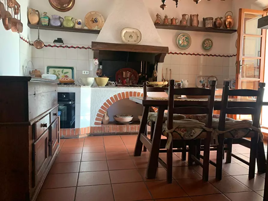 Immagine 13 di Villa in vendita  a San Giuliano Terme