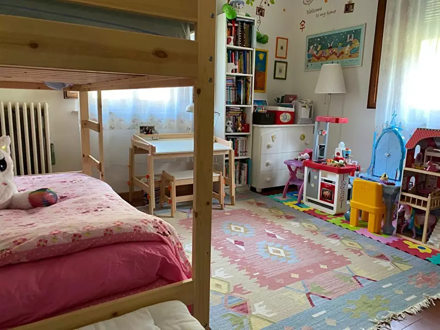 Immagine 23 di Villa in vendita  a San Giuliano Terme