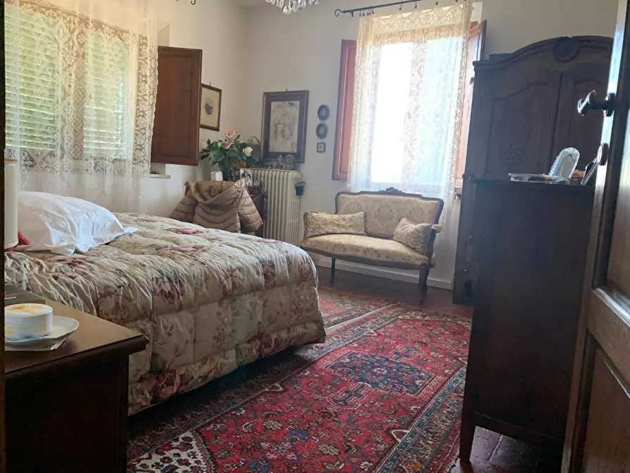 Immagine 19 di Villa in vendita  a San Giuliano Terme