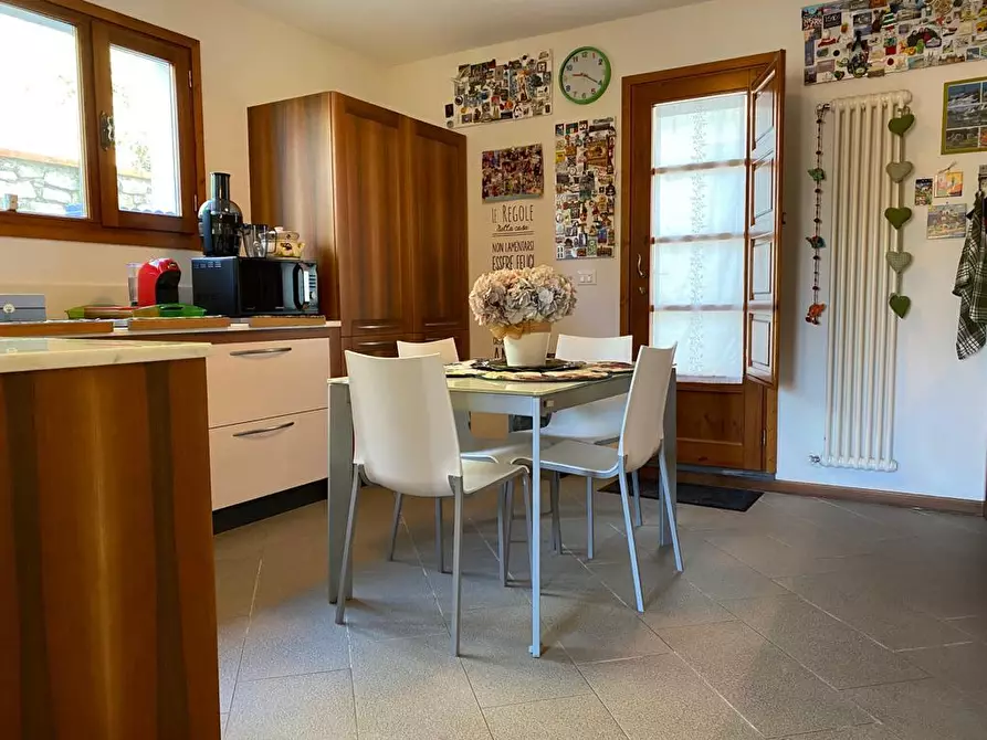 Immagine 22 di Villa in vendita  a San Giuliano Terme