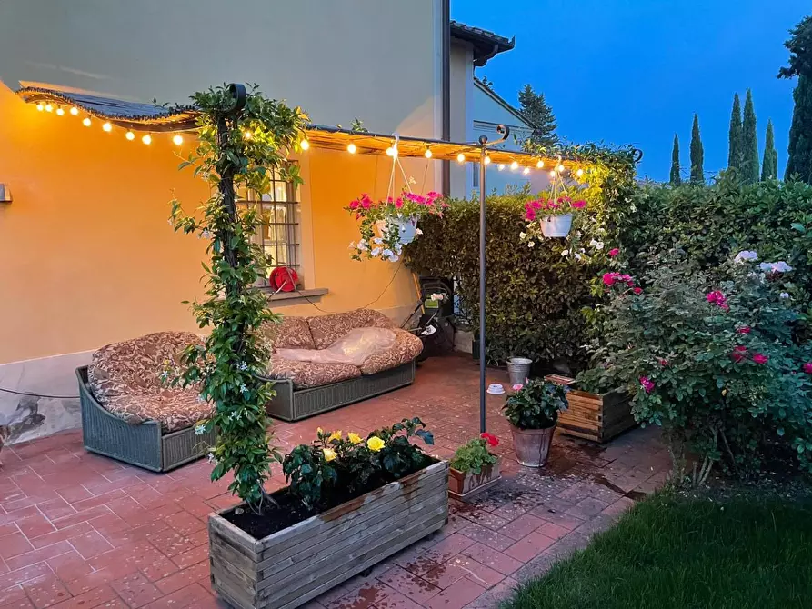 Immagine 37 di Casa colonica in vendita  a Montespertoli