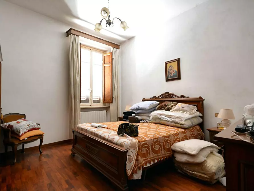 Immagine 20 di Villa in vendita  a Capannori