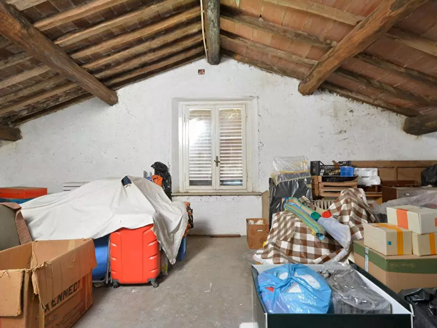 Immagine 24 di Villa in vendita  a Capannori