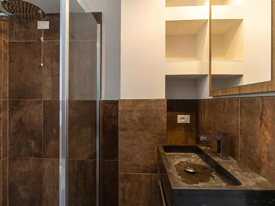 Immagine 13 di Appartamento in affitto  a Empoli