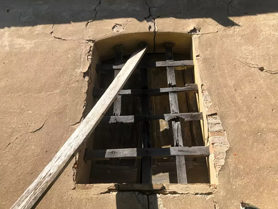 Immagine 14 di Rustico / casale in vendita  a Empoli