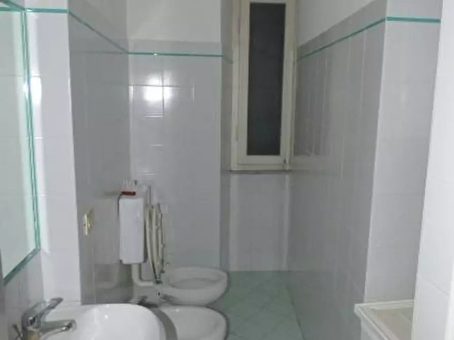 Immagine 4 di Ufficio in affitto  a Pisa