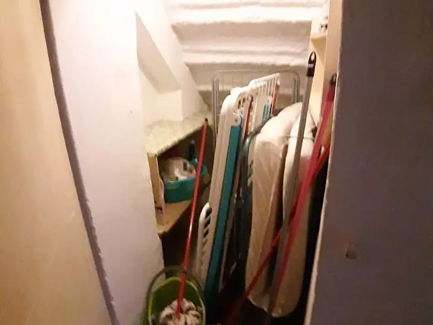 Immagine 37 di Terratetto in vendita  a Pisa