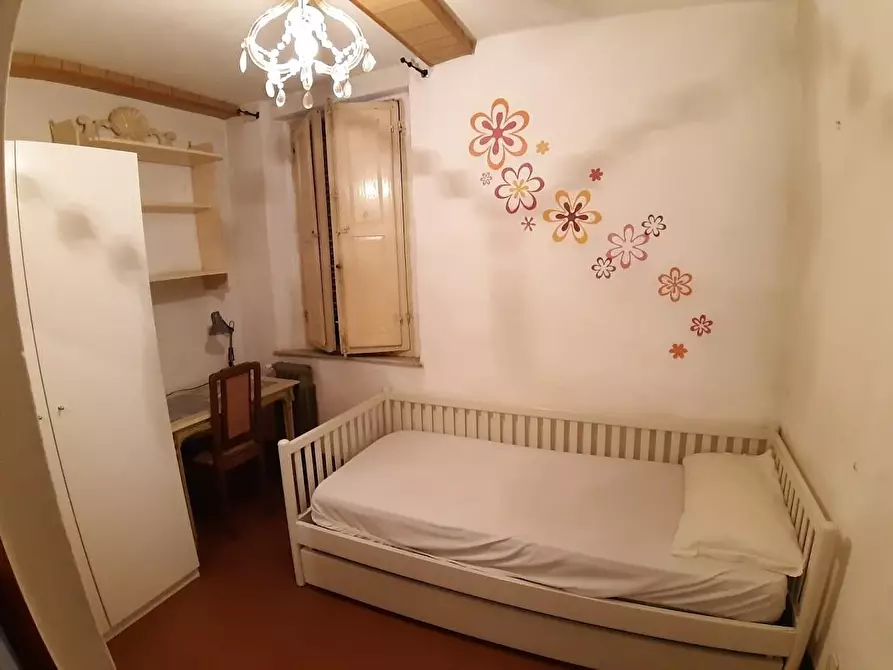 Immagine 40 di Terratetto in vendita  a Pisa