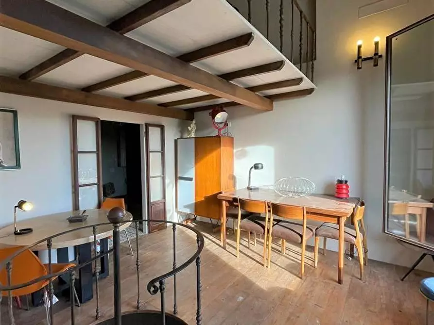 Immagine 13 di Rustico / casale in vendita  a Lucca