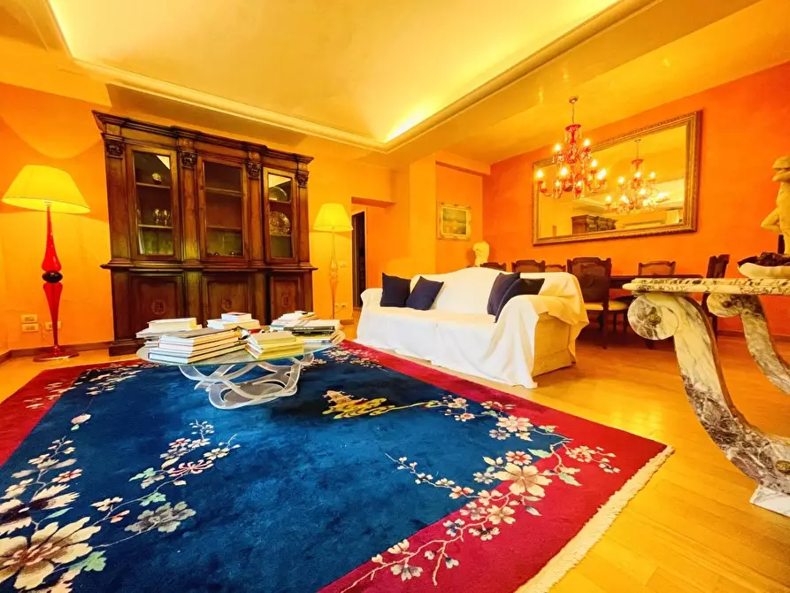 Immagine 13 di Appartamento in vendita  a Pietrasanta