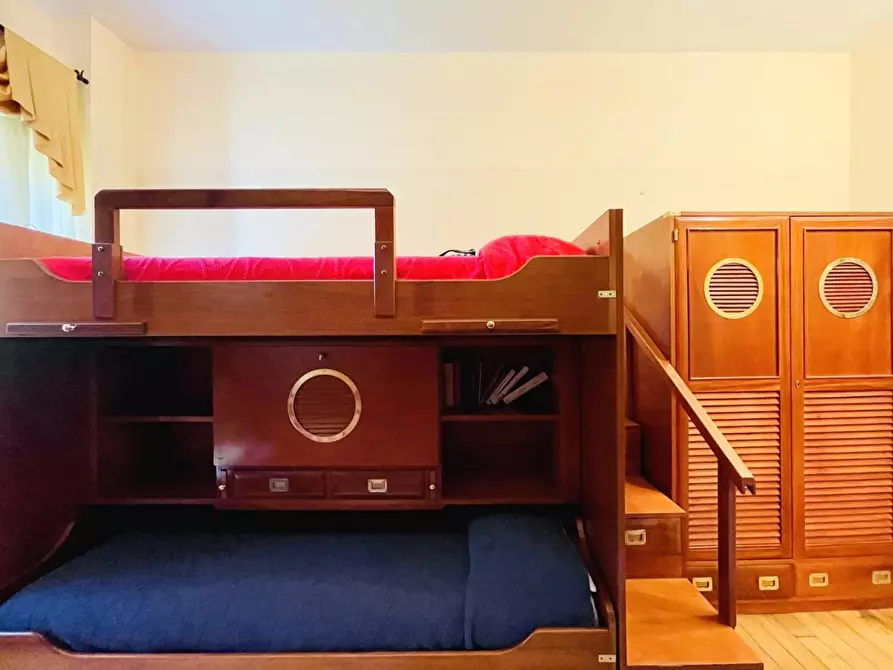 Immagine 28 di Appartamento in vendita  a Pietrasanta