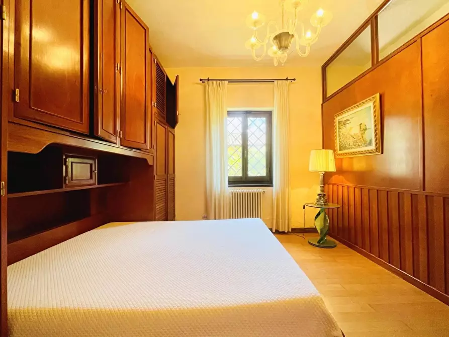 Immagine 17 di Appartamento in vendita  a Pietrasanta