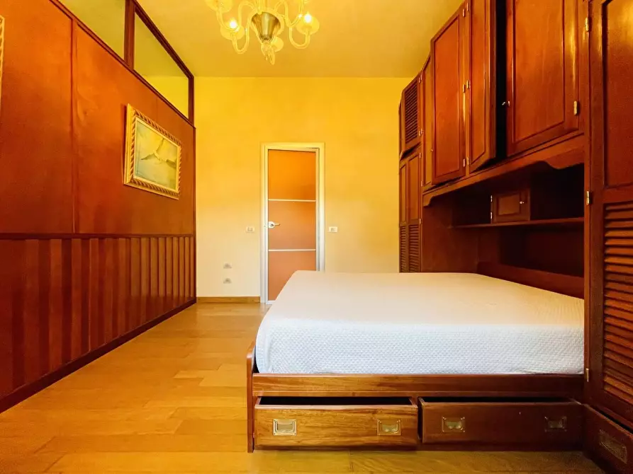 Immagine 18 di Appartamento in vendita  a Pietrasanta