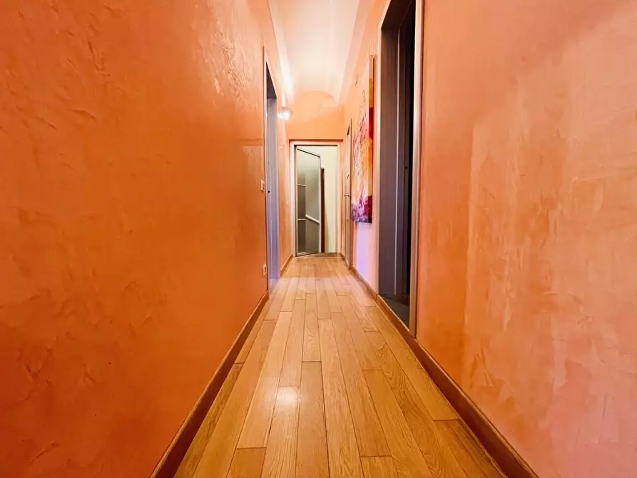 Immagine 14 di Appartamento in vendita  a Pietrasanta