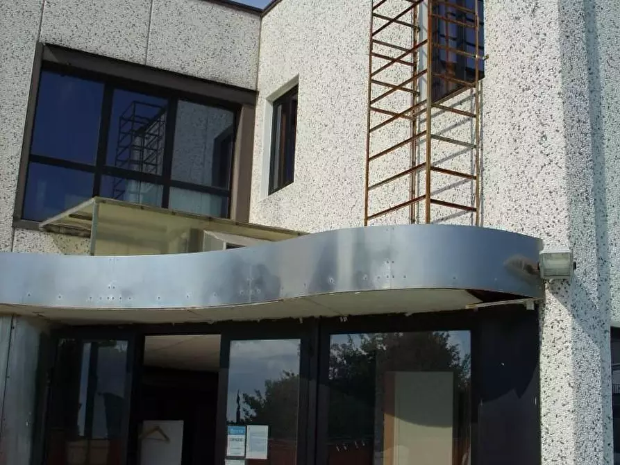 Immagine 65 di Capannone industriale in vendita  a Calcinaia