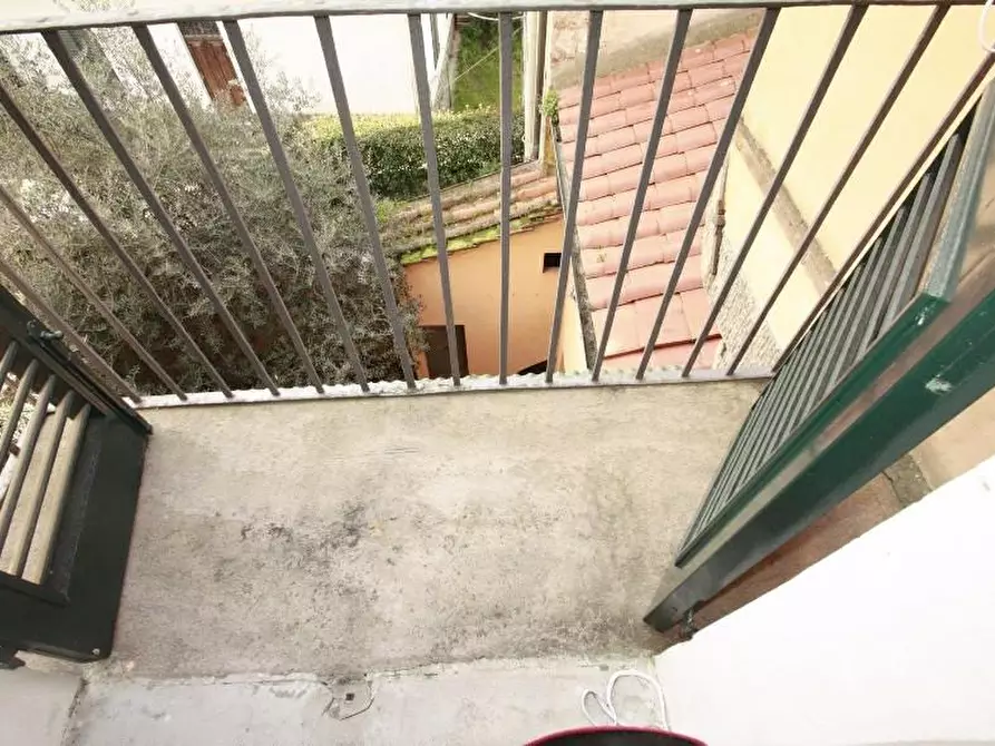 Immagine 8 di Appartamento in affitto  a Lucca