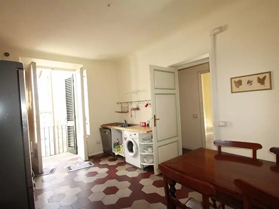 Immagine 2 di Appartamento in affitto  a Lucca
