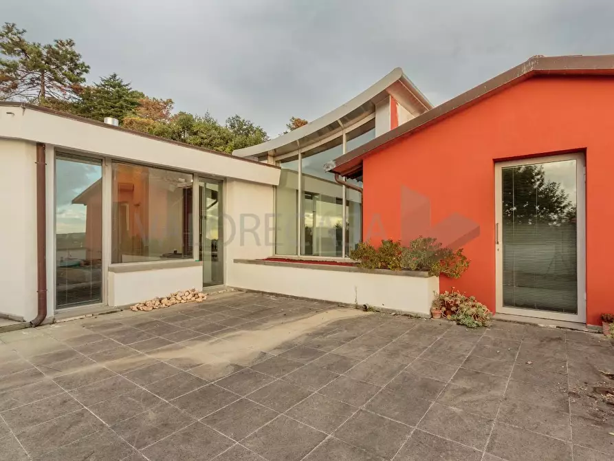 Immagine 29 di Villa in vendita  a Carrara