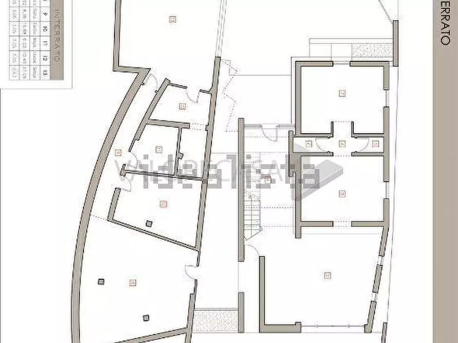 Immagine 35 di Villa in vendita  a Carrara