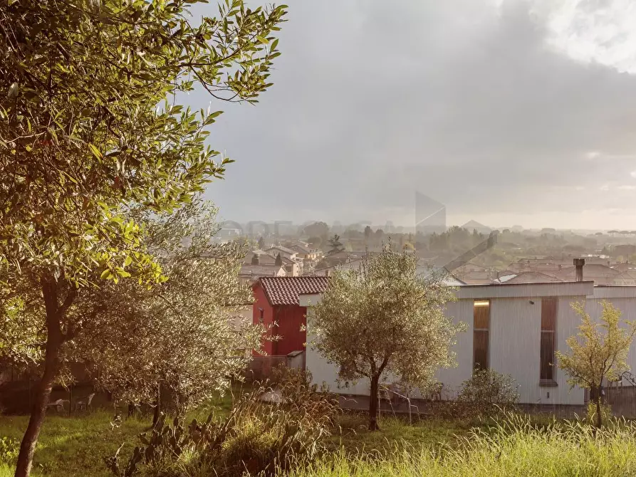 Immagine 31 di Villa in vendita  a Carrara